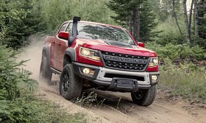 chevrolet colorado zr2 bison 2019 feat