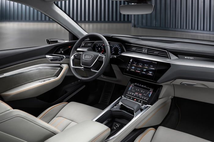audi e tron 2019 especificaciones etron 0400017 ab 30 700x467 c