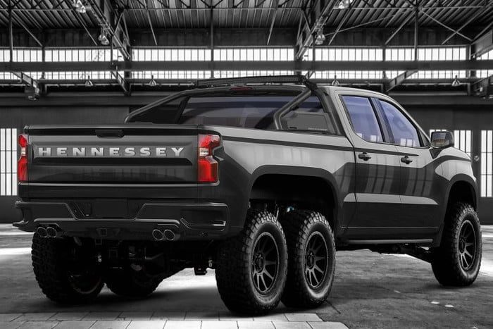 chevrolet silverado hennessey goliath 6x6 5 700x467 c