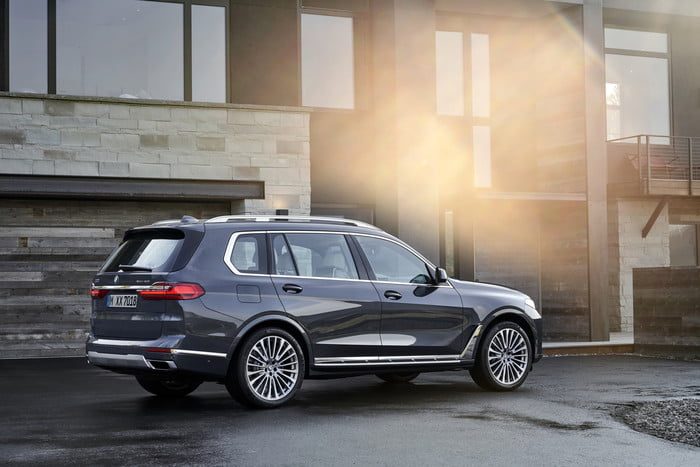 bmw x7 suv buque insignia 2019 7 700x467 c