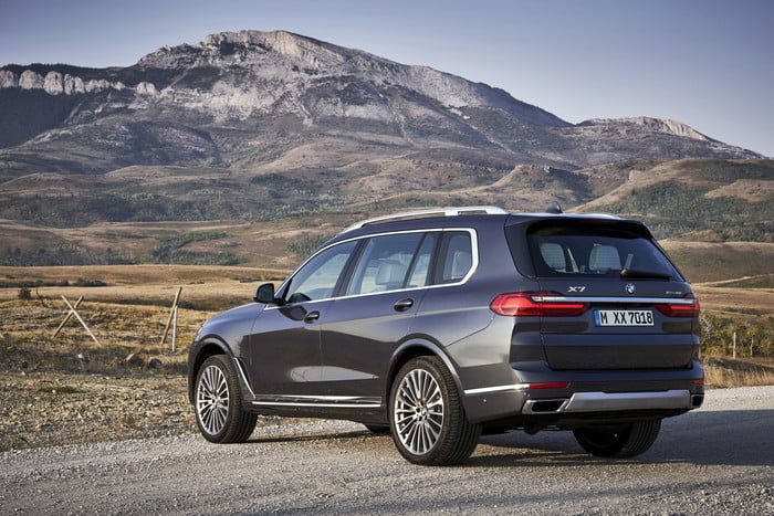 bmw x7 suv buque insignia 2019 9 700x467 c