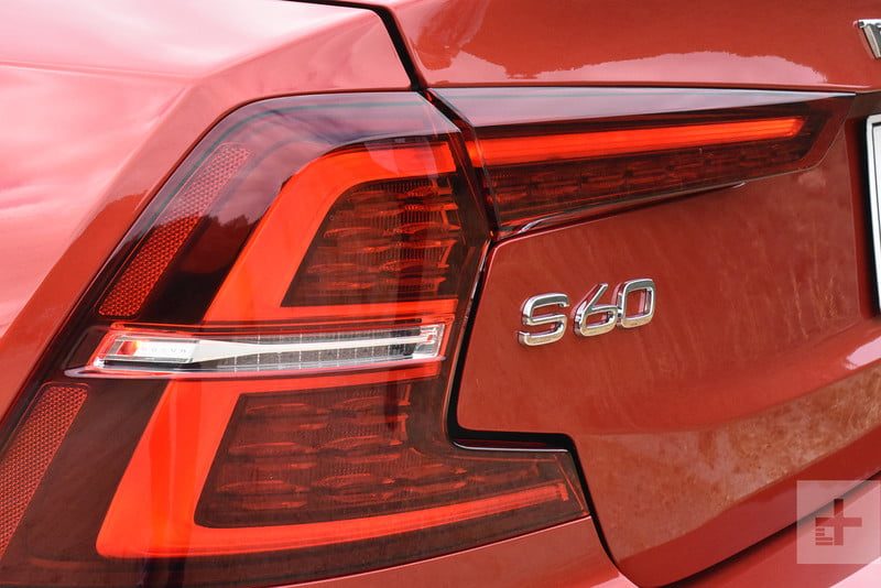 volvo s60 2019 primera revision t6 tail light 800x534 c