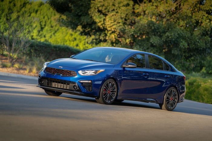 kia forte cerato gt 2020 700x467 c