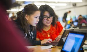 mes herencia hispana microsoft programas beatris 5