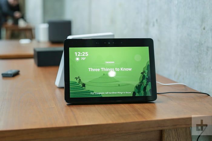 primeras impresiones amazon echo show 2018 1 700x467 c