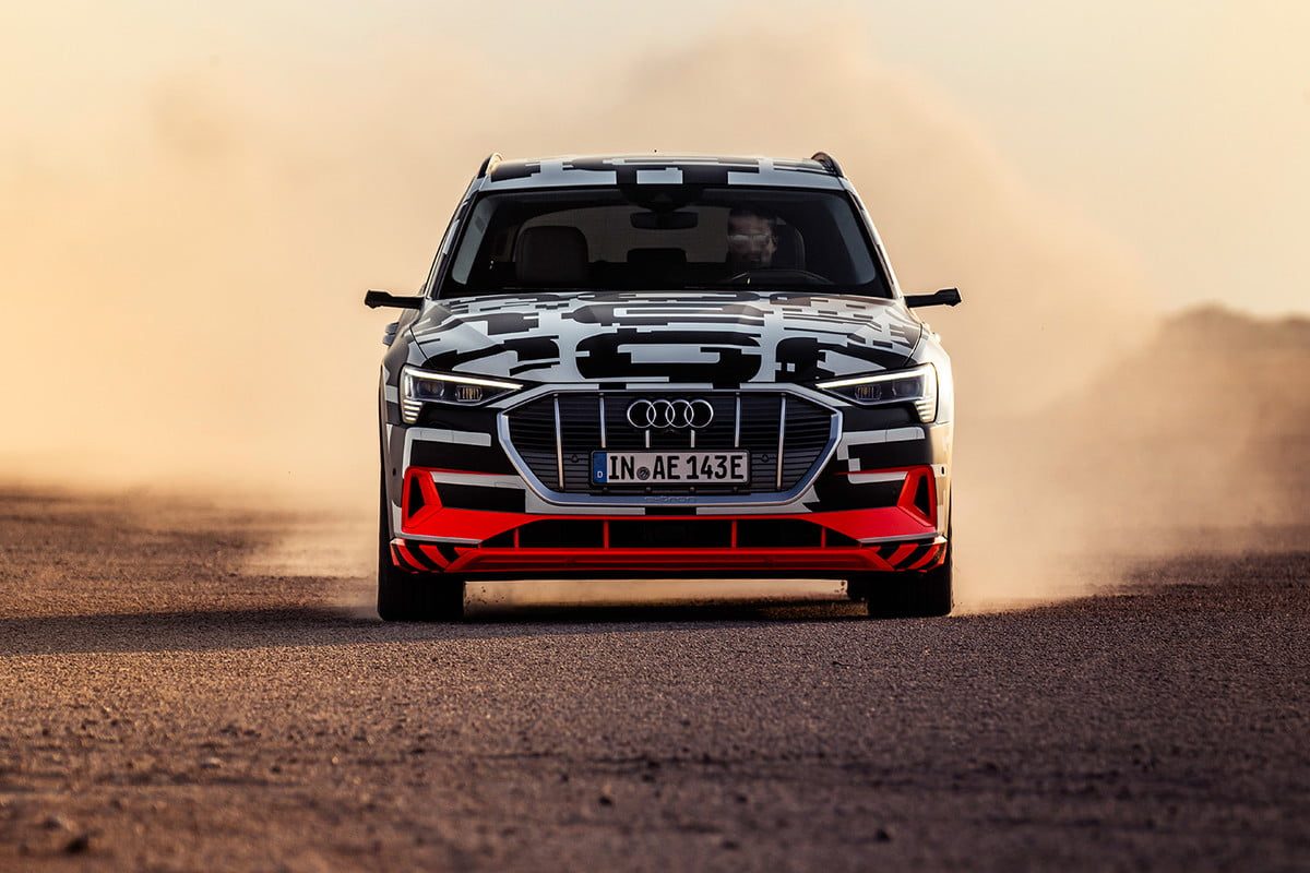 audi e tron electrico off road namibia etron extreme power play front 1200x800 c