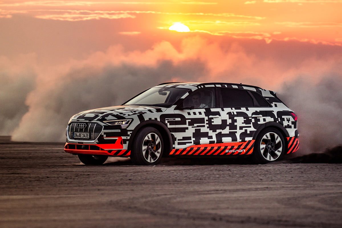 audi e tron electrico off road namibia etron extreme power play profile angle 1200x800 c