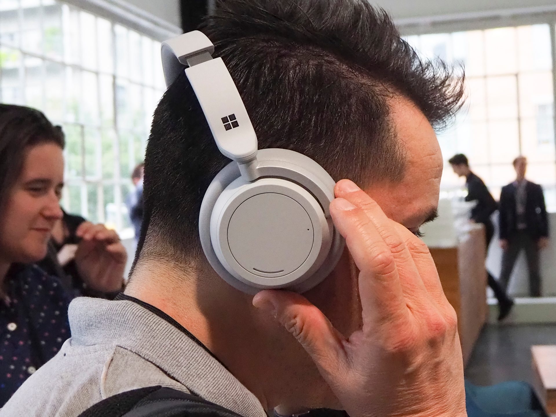 microsoft surface headphones