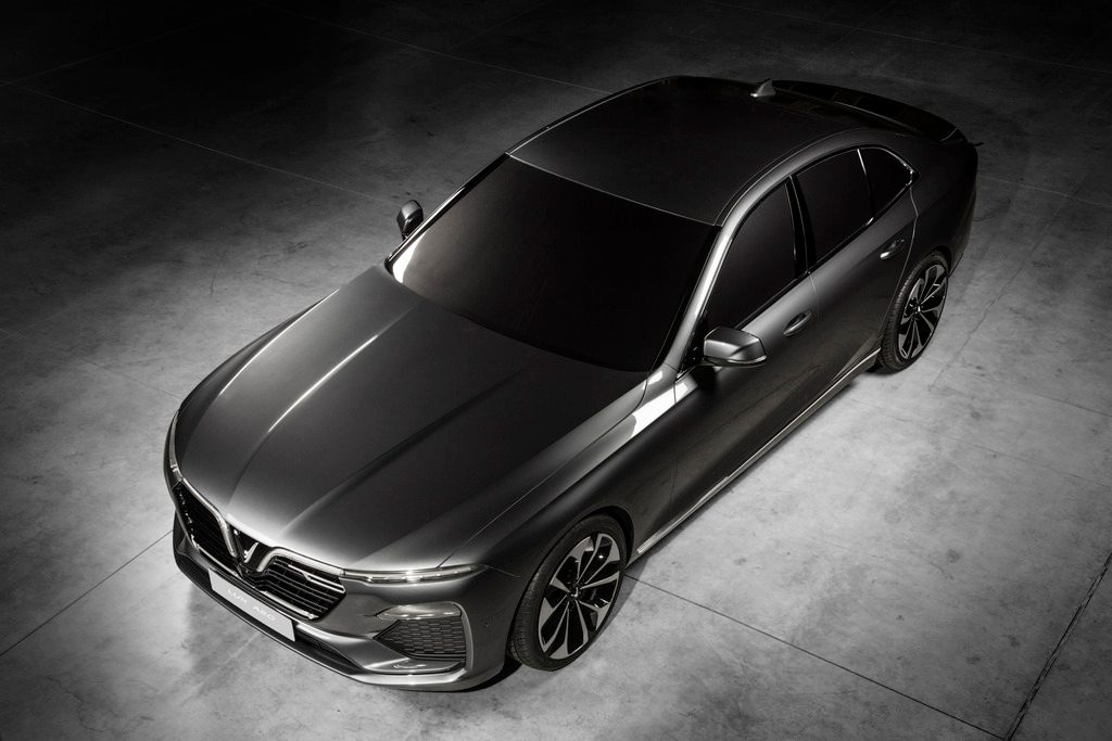 vinfast marca vietnam salon paris beckham sedan  front high 34