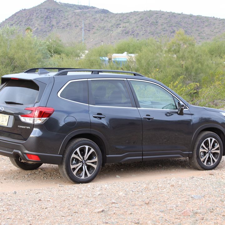 subaru forester modelo 2019 revision review back angle