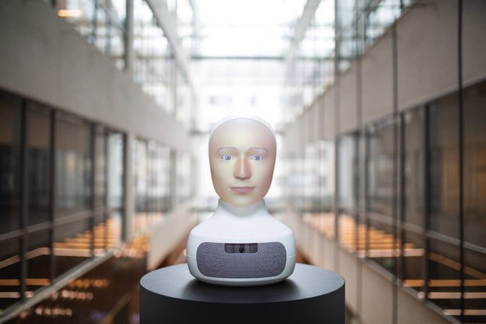 furhat robot home get inspired 02 700x467 c