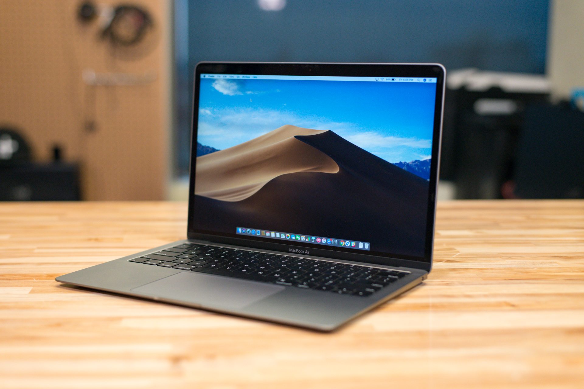 revision mac book air 2018 macbook review 5884 800x534 c