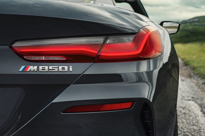 serie 8 bmw convertible 2019 p90327633 highres 700x467 c