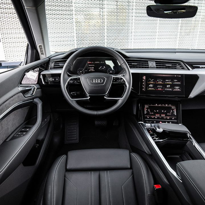 audi e tron suv electrica 2019 revision first drive press 14