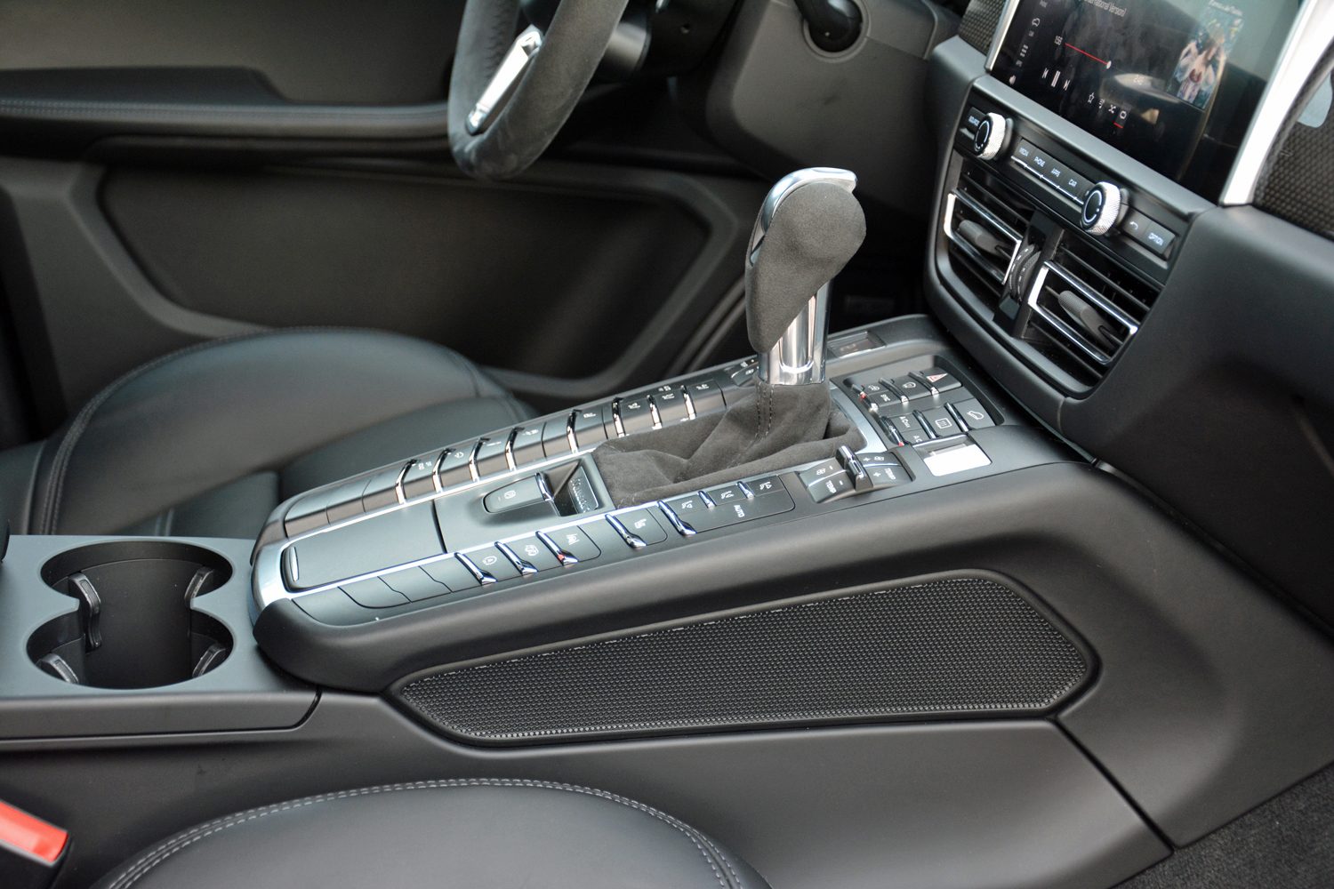 revision porsche macan s 2019 24