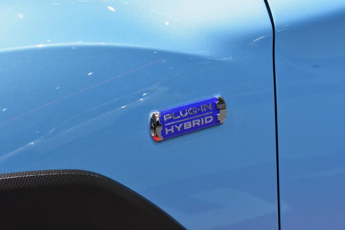 subaru crosstrek hybrid 2019 14 700x467 c