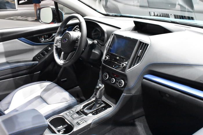 subaru crosstrek hybrid 2019 dsc 0394 700x467 c