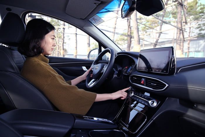 hyundai santa fe reconocimiento huella dactilar fingerprint 4 700x467 c