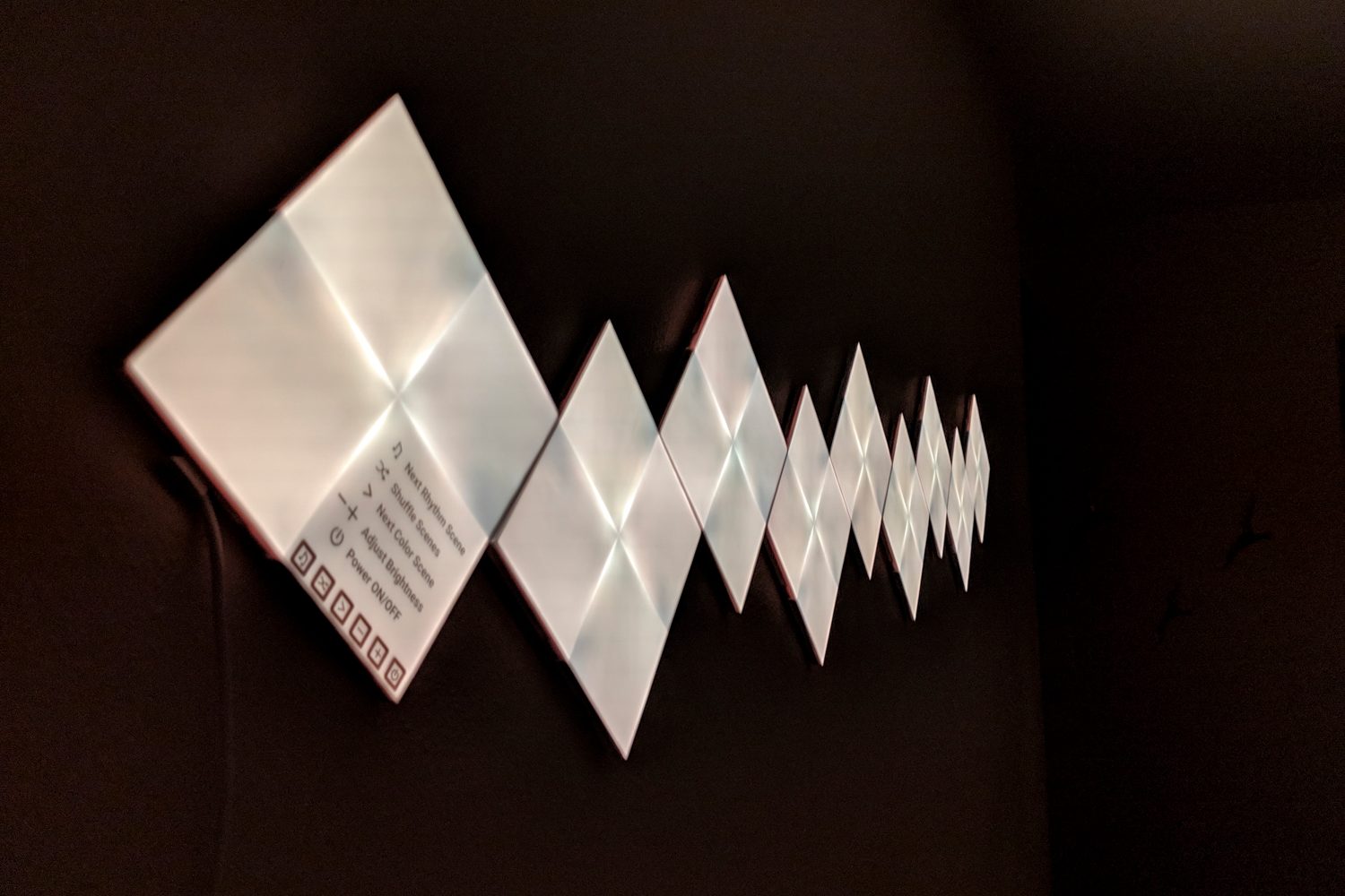 revision paneles luz nanoleaf canvas pannels 11