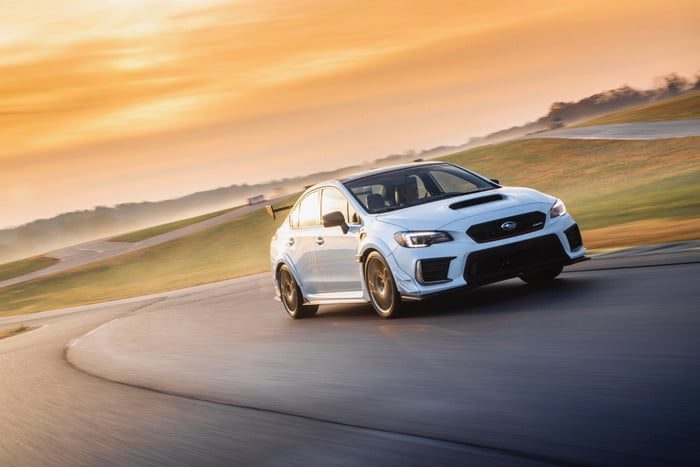 subaru wrx sti s209 salon detroit 191s209 5 700x467 c