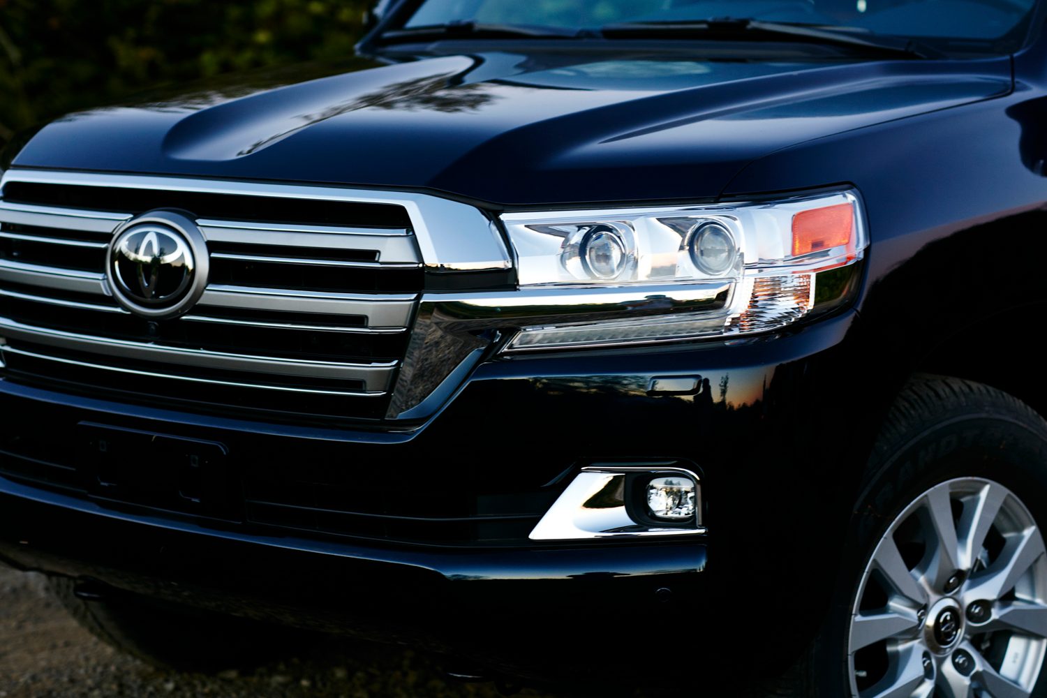 revision toyota land cruiser 2019 2018 12