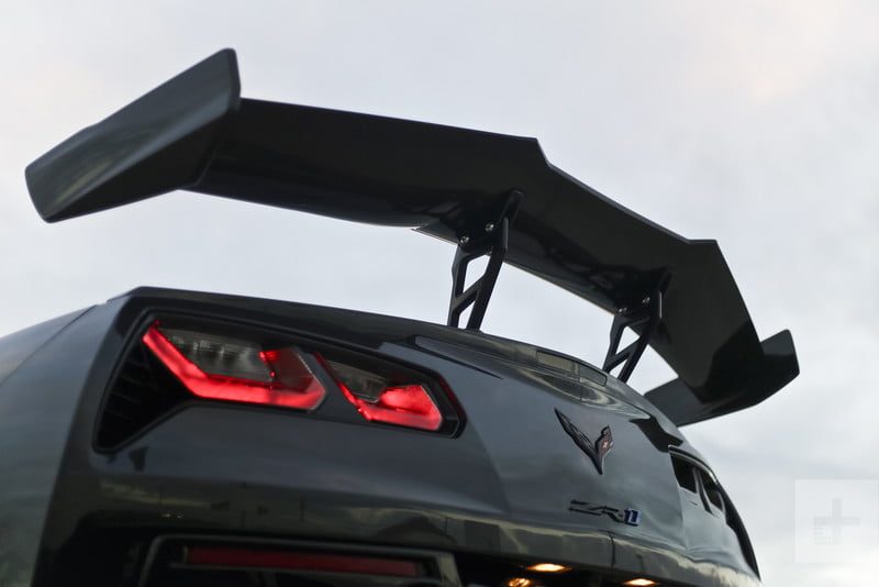 revision chevrolet corvette zr1 2019 review 30099 800x534 c