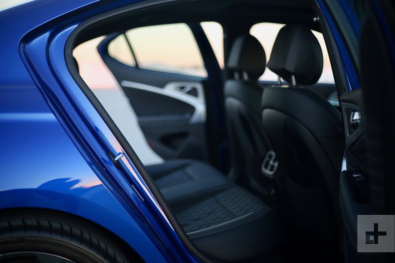 revision genesis g70 2019 review 24 800x534 c