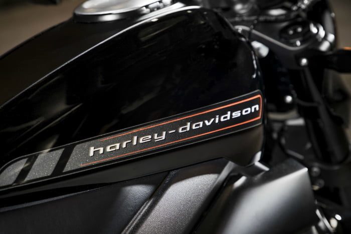 harley davidson electrica ces 2019 livewire 01 700x467 c