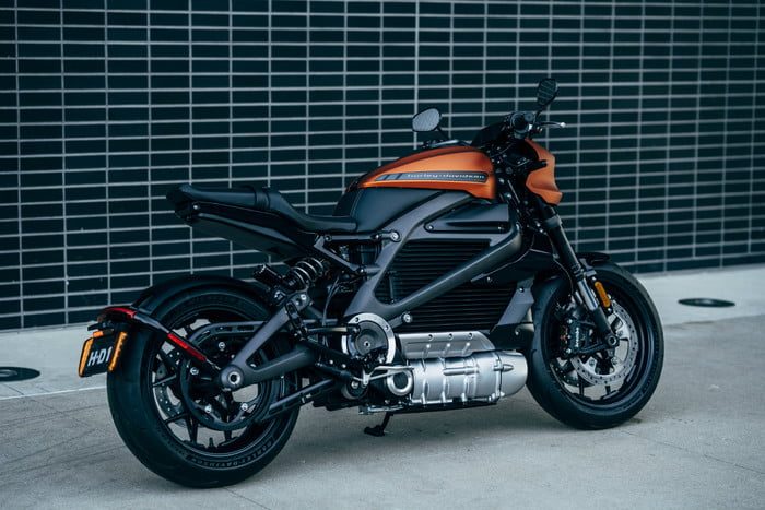 harley davidson electrica ces 2019 livewire 24 700x467 c