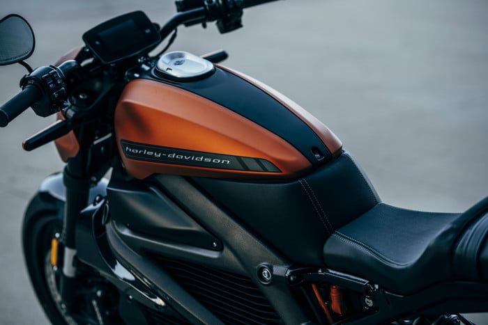 harley davidson electrica ces 2019 livewire 51 700x467 c