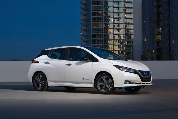 nissan leaf e ces 2019 700x467 c