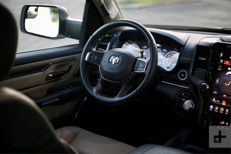 revision camioneta ram 1500 2019 review 16 2 800x534 c