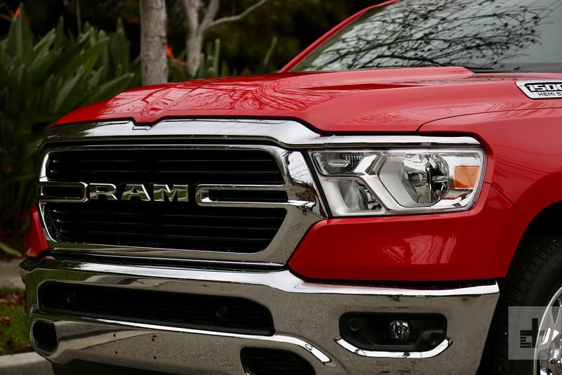revision camioneta ram 1500 2019 review 2 800x534 c