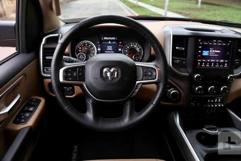 revision camioneta ram 1500 2019 review 6 2 800x534 c