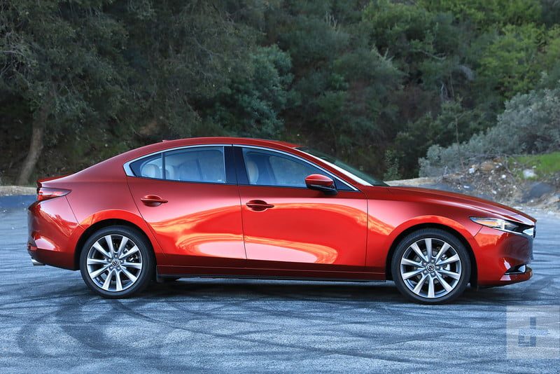 revision sedan hatchback mazda3 2019 first drive 3 800x534 c
