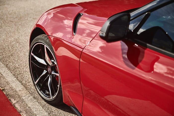 toyota supra 2020 comprador detroit 2019 exterior 035 0aec813475583c3f4c2d46e693b086ec8050594e 700x467 c