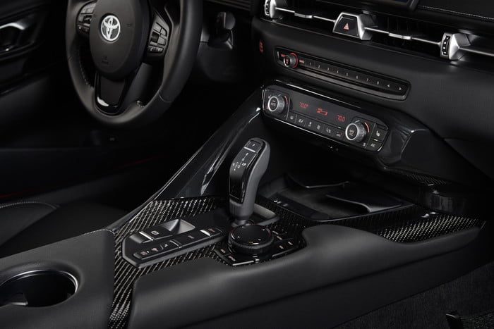 toyota supra 2020 comprador detroit 2019 interior 06 87e0dae25b431eaa3ed88b03ff9f51941fed2841 700x467 c