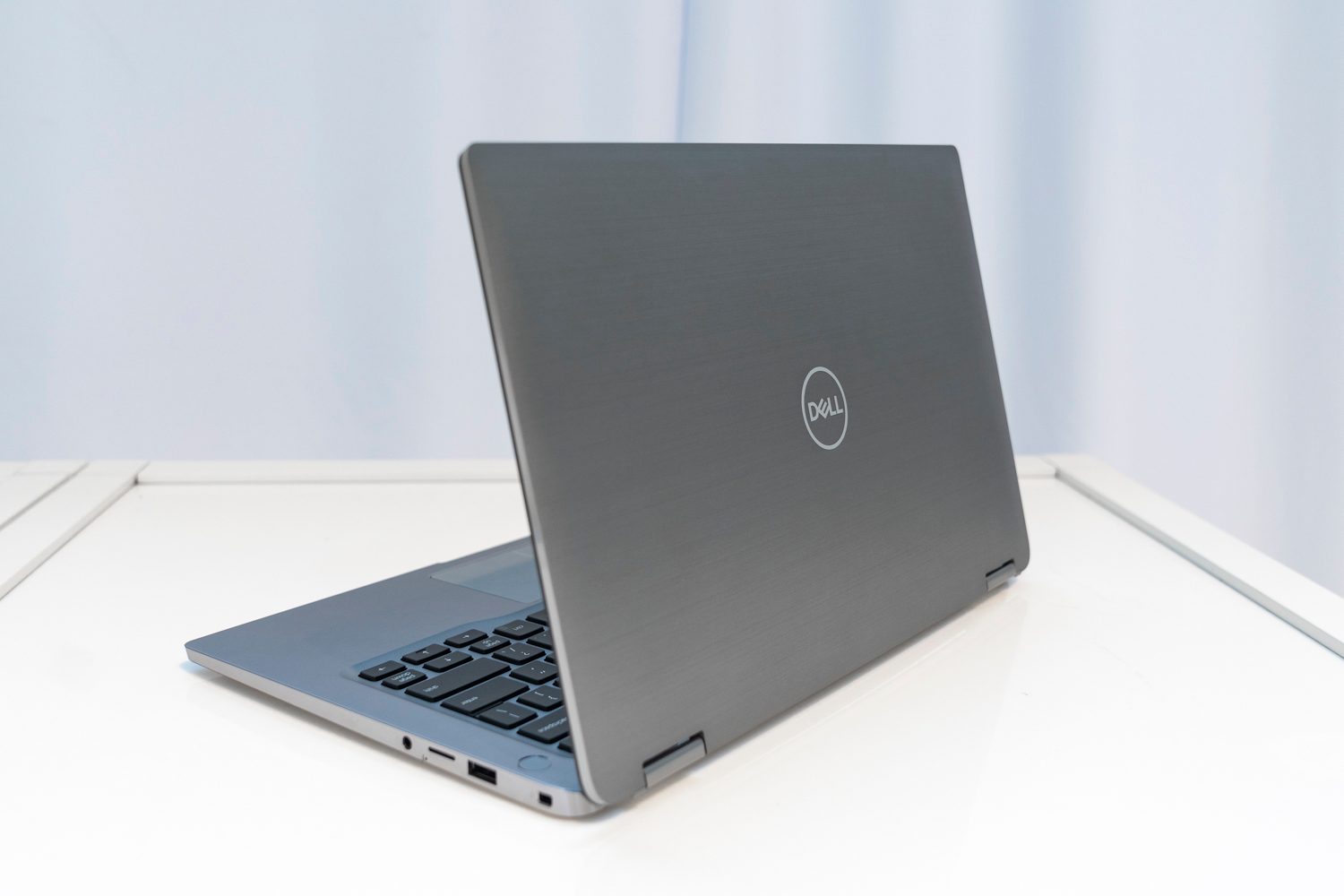 dell latitude 7400 2 in 1 laptop 23