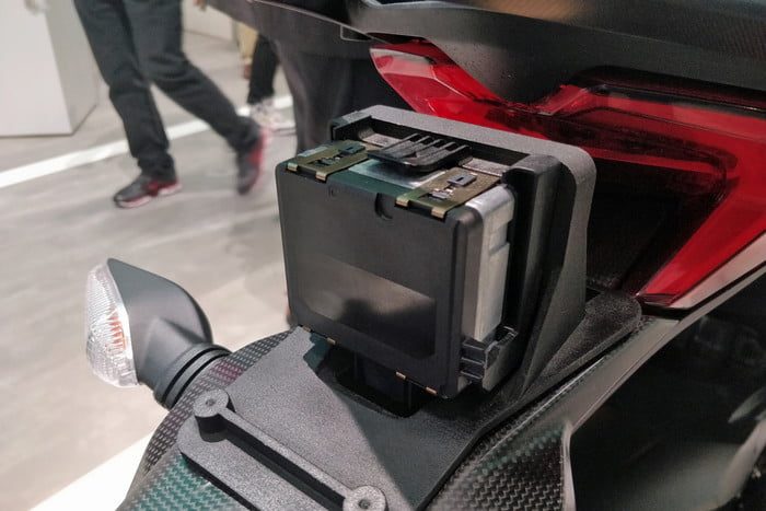 bosch asistencias motos ducati ktm dt ces sensor 3 700x467 c