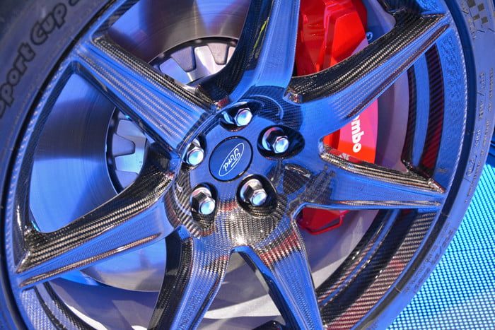 ford mustang shelby gt500 salon detroit dt 9 700x467 c