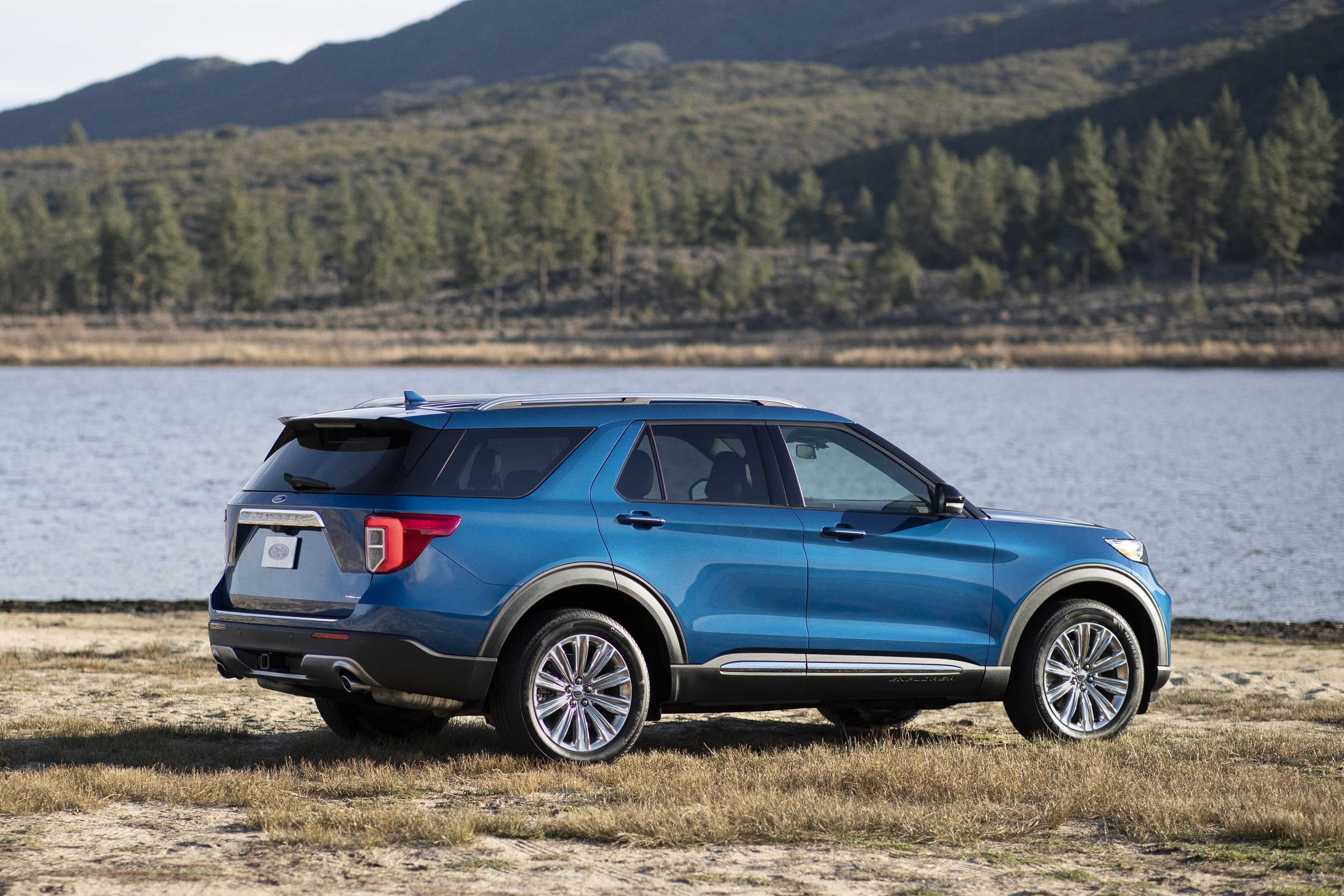 ford explorer 2020 hibrida salon detroit 02