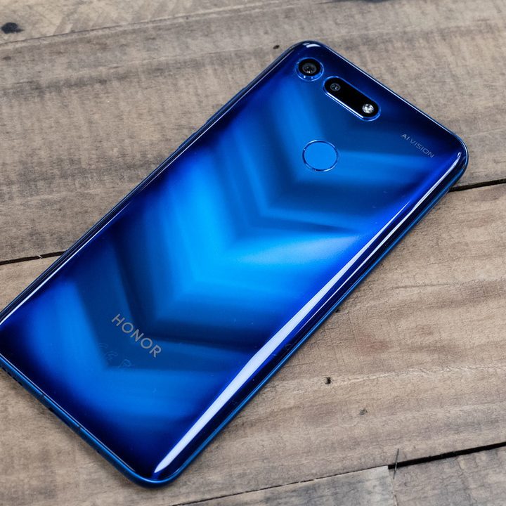 honor view 20 vs oneplus 6t full review 17 1500x1000