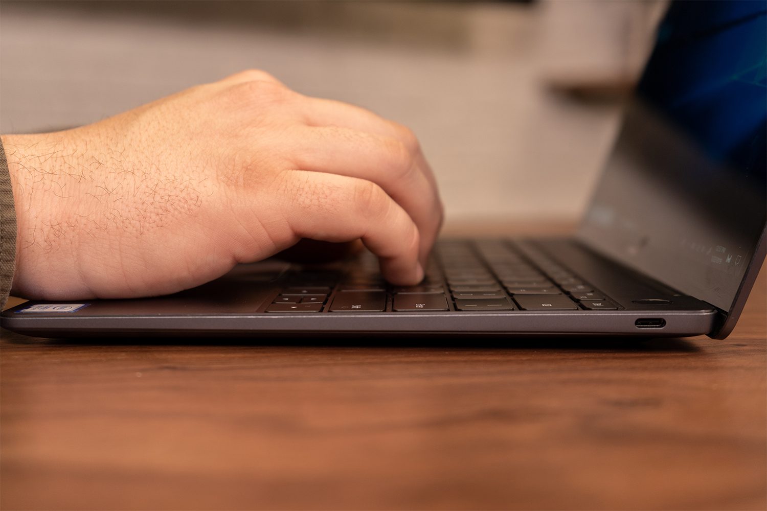 revision matebook 13 2019 huawei 11