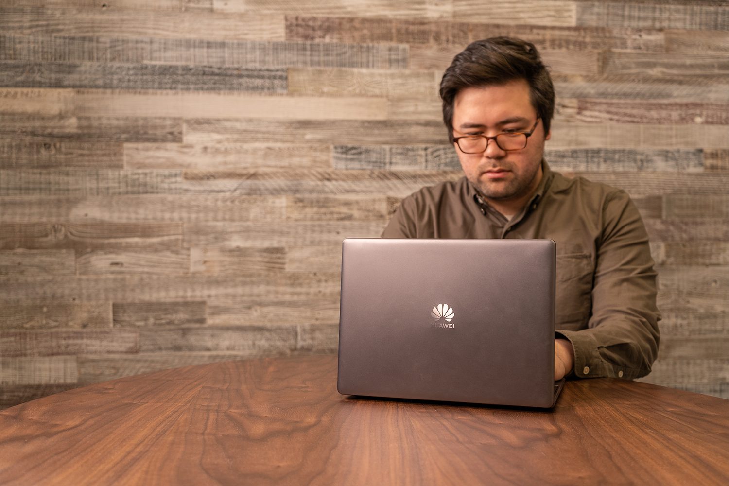 revision matebook 13 2019 huawei