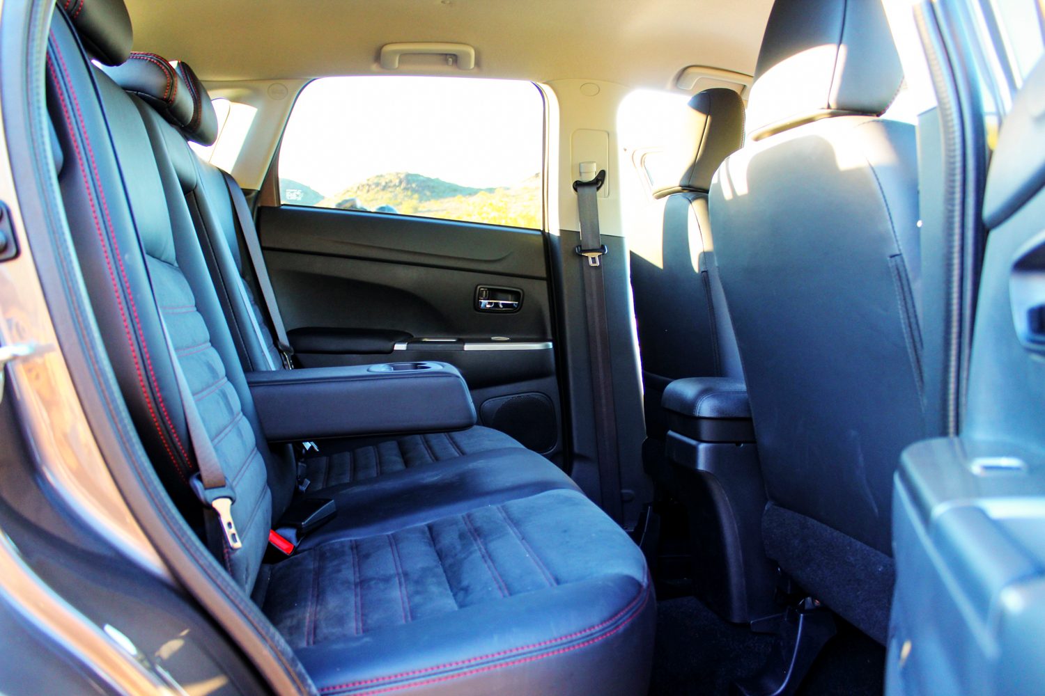 manejamos la outlander sport mistusbishi modelo 2019 mitsubishi 11