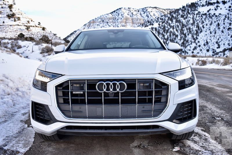revision audi q8 2019 review se 13 800x534 c