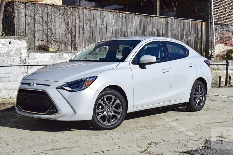 revision toyota yaris xle 2019 sedan review 6845 800x534 c