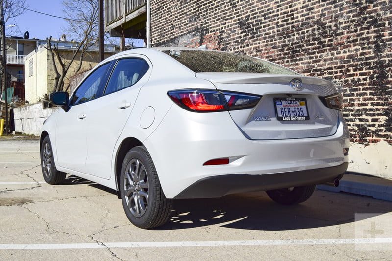 revision toyota yaris xle 2019 sedan review 6847 800x534 c