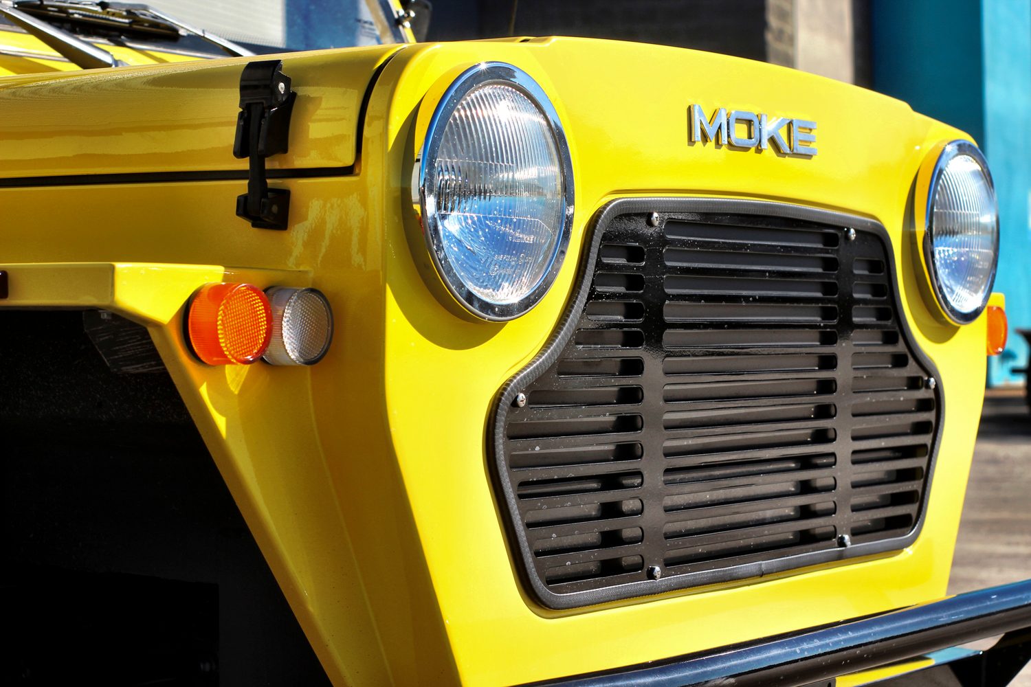 detras del volante emoke electrico e moke car 2