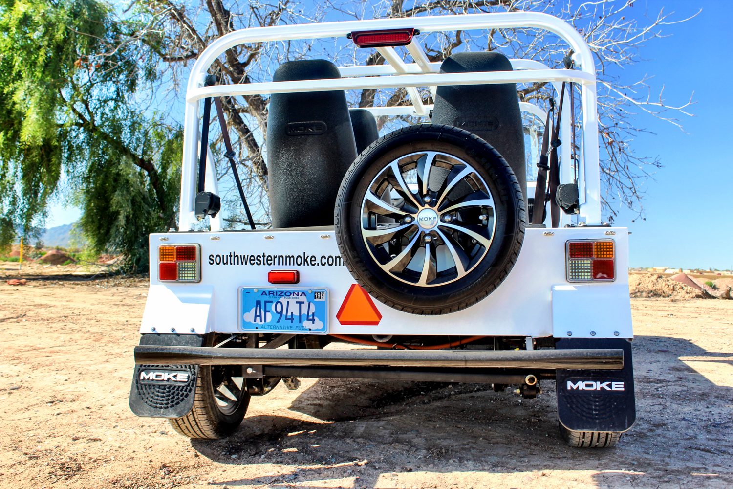 detras del volante emoke electrico e moke car 8